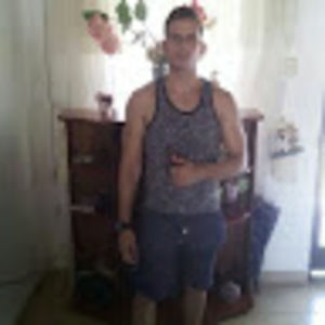 Meet your Posher, Enrique